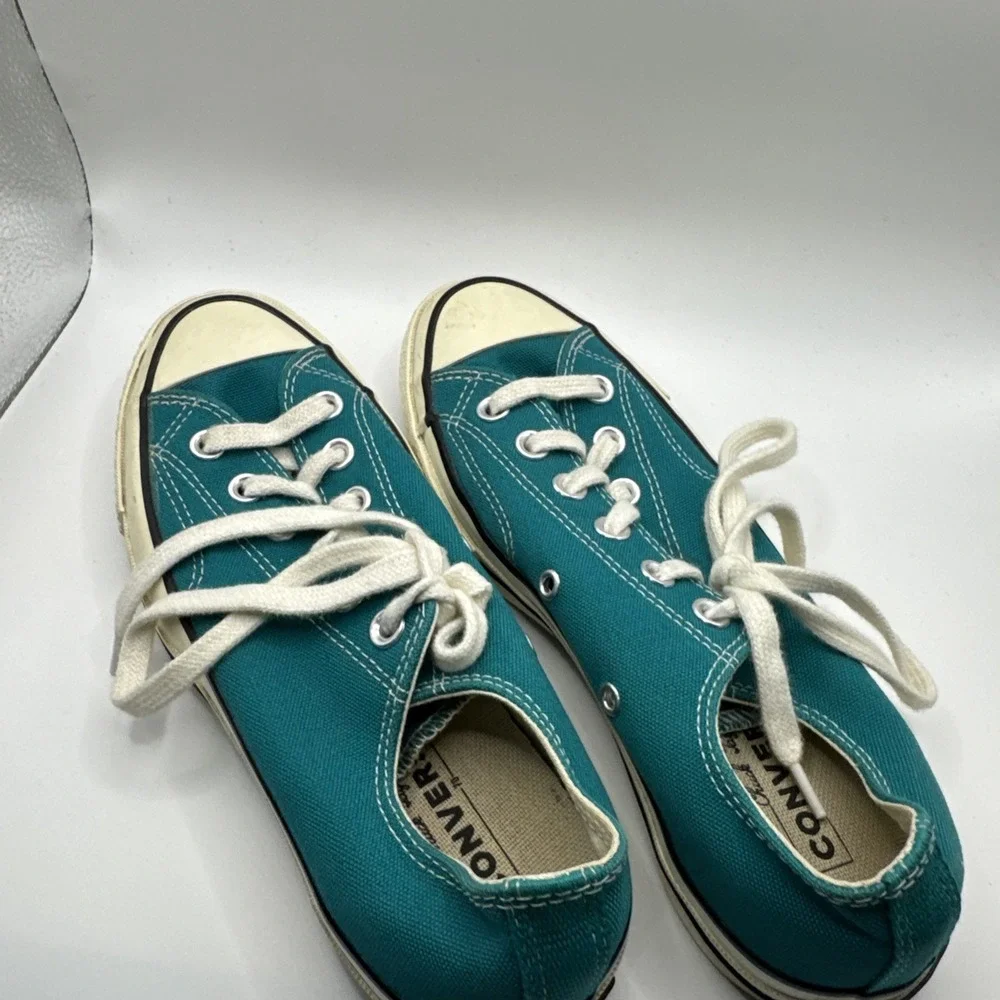 Converse product pair